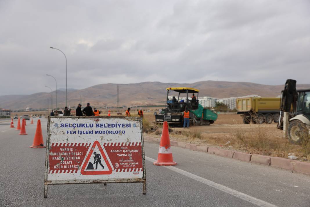 Konya’nın en büyük mahallesinde ulaşım konforu arttı 13